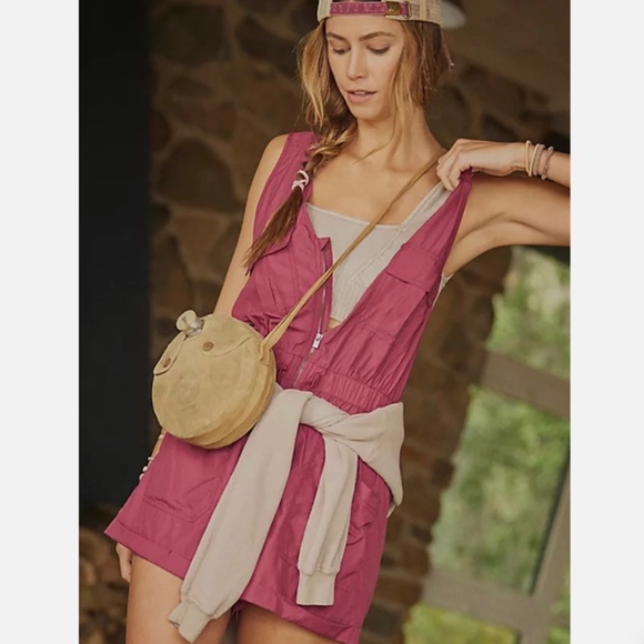 Free People Noiseless Back On Trek Shortsie Pink Size XS - Picture 1 of 15